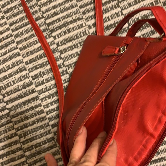 Champs Red Cross body bag - Picture 5 of 6